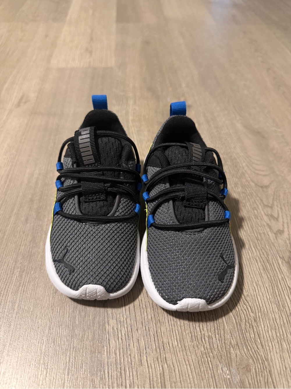 Puma Kids Gray Sneakers with Blue Accents